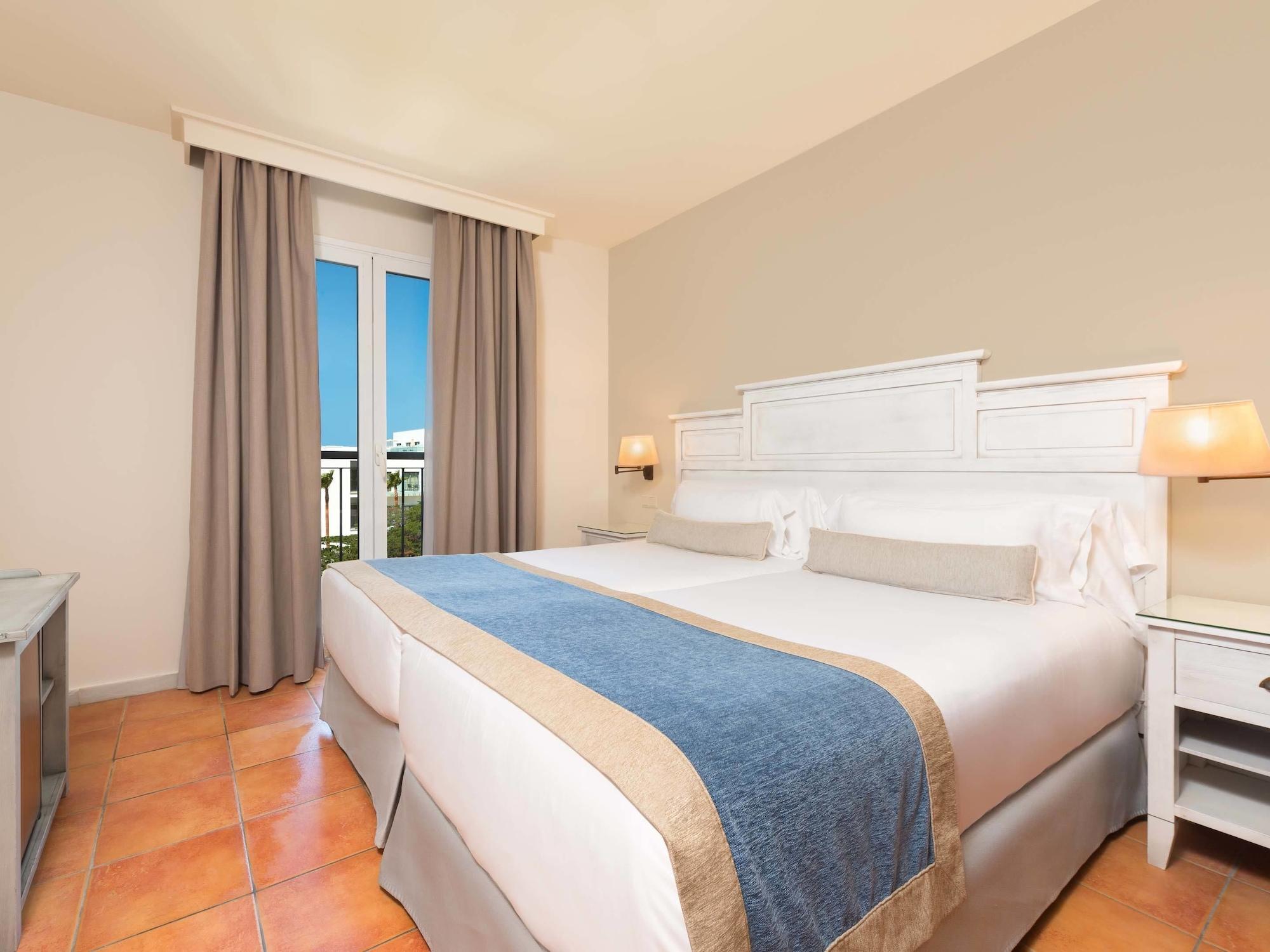 Fuerte Conil-resort Hotel 4*
