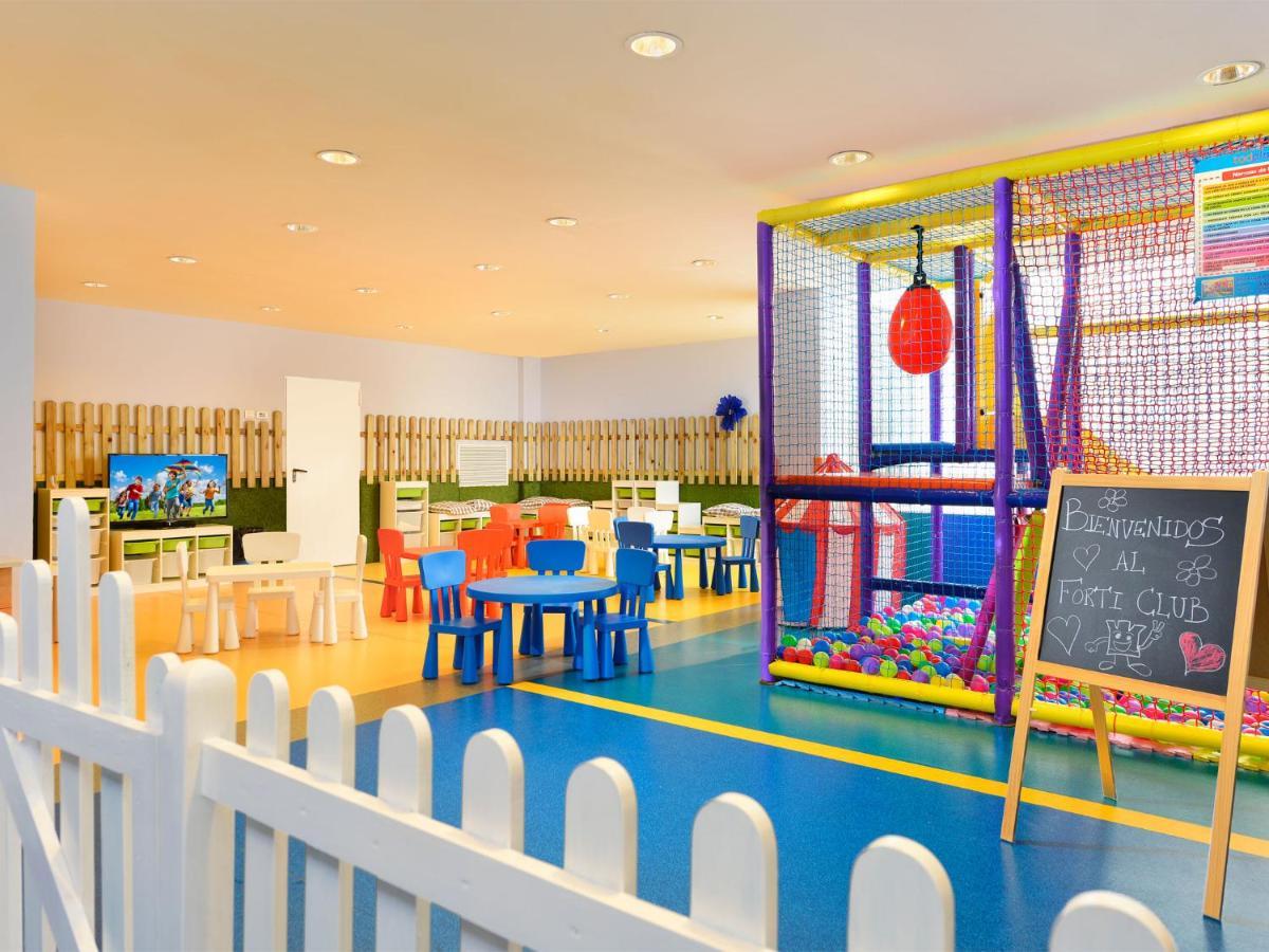 Fuerte Conil-resort Hotel 4*